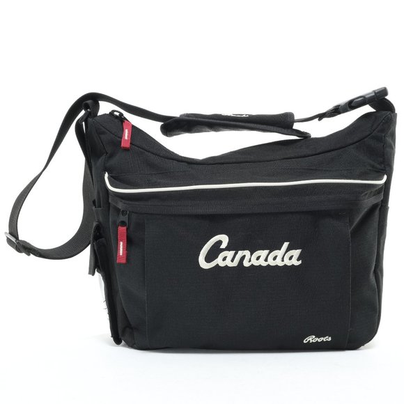 ROOTS CANADA Handbags - Roots Canada Messenger/Shoulder/Crossbody/Laptop • 15 X 12 X 5 • Black/White